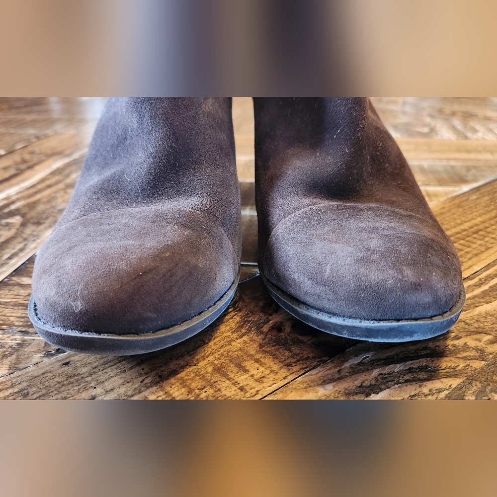 Clarks Brown Suede Ankle Booties - Picture 8 of 12